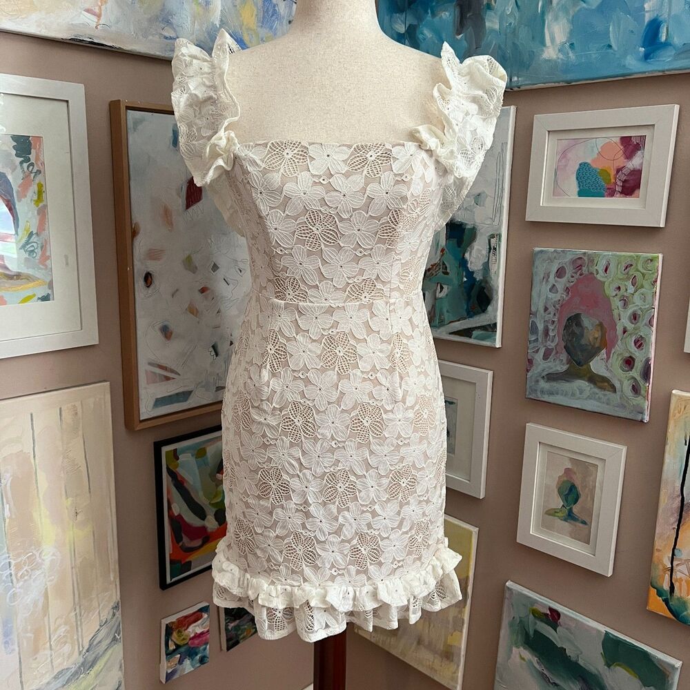 Hello Molly‎ Addison White Floral Lace Ruffle Mini Dress Coquette Bridal US 8